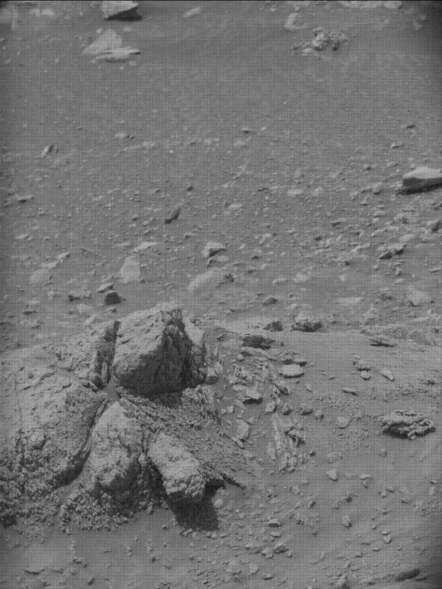 Sol 4311: Mast Camera (Mastcam)