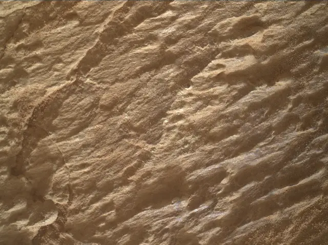Sol 4311: Mars Hand Lens Imager (MAHLI)