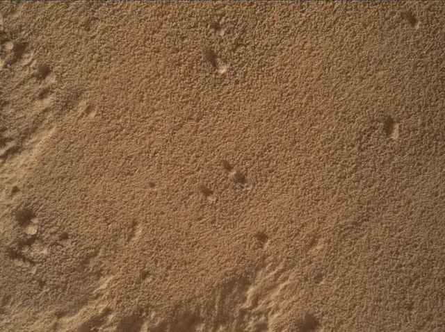 Sol 4311: Mars Hand Lens Imager (MAHLI)