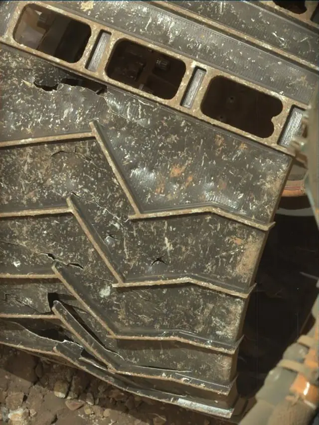 Sol 4312: Mast Camera (Mastcam)