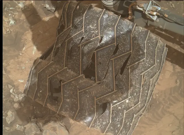 Sol 4312: Mars Hand Lens Imager (MAHLI)