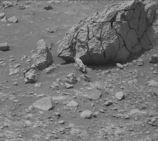 Sol 4314: Mast Camera (Mastcam)