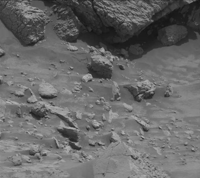 Sol 4314: Mast Camera (Mastcam)