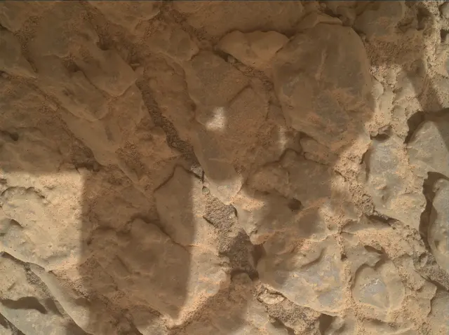 Sol 4314: Mars Hand Lens Imager (MAHLI)