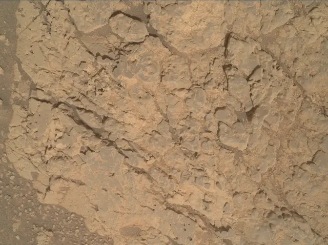 Sol 4314: Mars Hand Lens Imager (MAHLI)