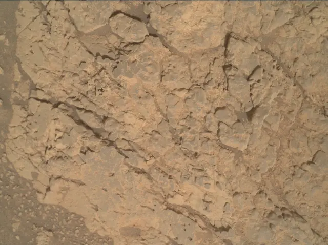 Sol 4314: Mars Hand Lens Imager (MAHLI)