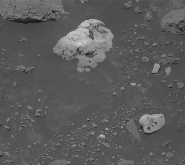 Sol 4316: Mast Camera (Mastcam)