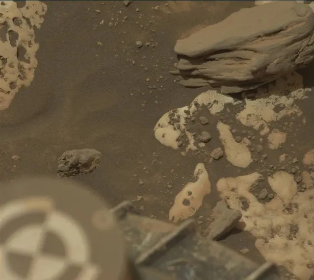 Sol 4316: Mast Camera (Mastcam)