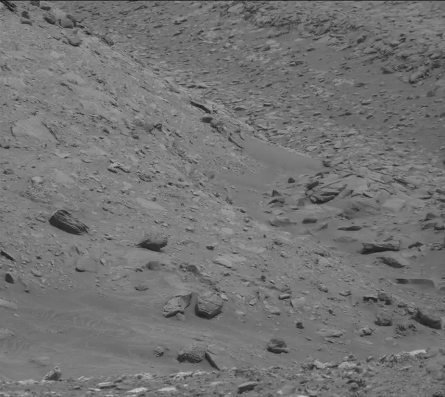 Sol 4316: Mast Camera (Mastcam)