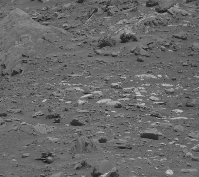 Sol 4316: Mast Camera (Mastcam)