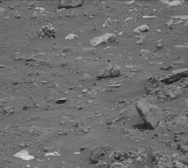 Sol 4316: Mast Camera (Mastcam)