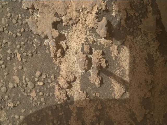 Sol 4316: Mars Hand Lens Imager (MAHLI)