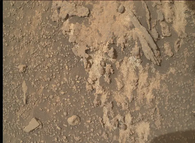 Sol 4316: Mars Hand Lens Imager (MAHLI)