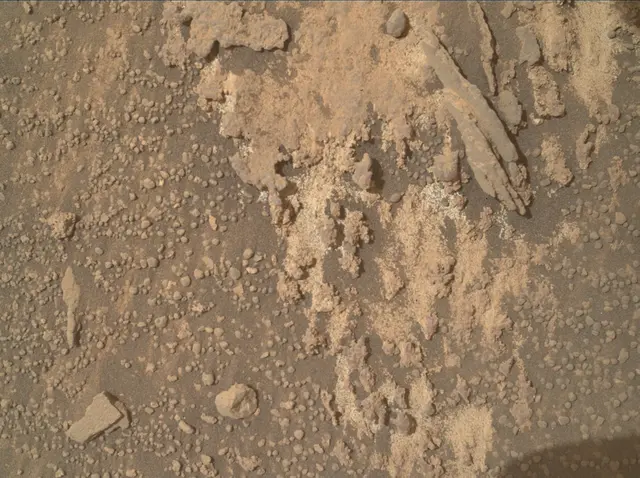 Sol 4316: Mars Hand Lens Imager (MAHLI)