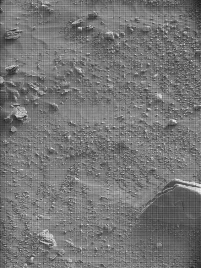 Sol 4318: Mast Camera (Mastcam)