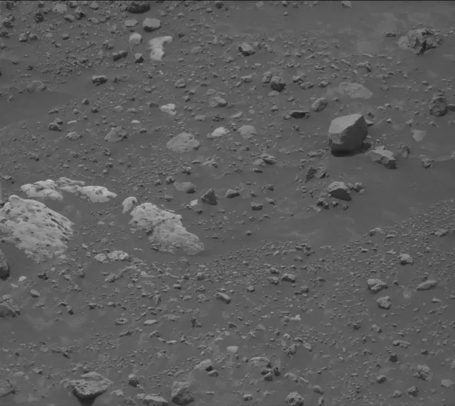 Sol 4318: Mast Camera (Mastcam)