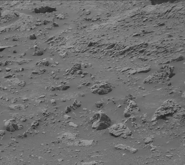 Sol 4318: Mast Camera (Mastcam)