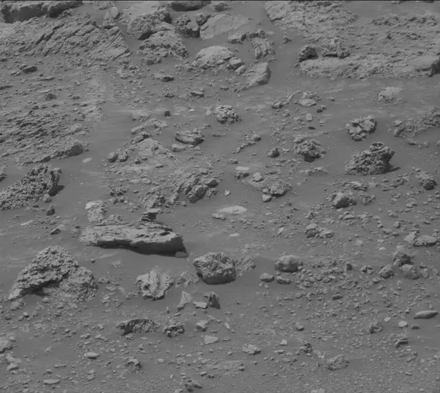 Sol 4318: Mast Camera (Mastcam)