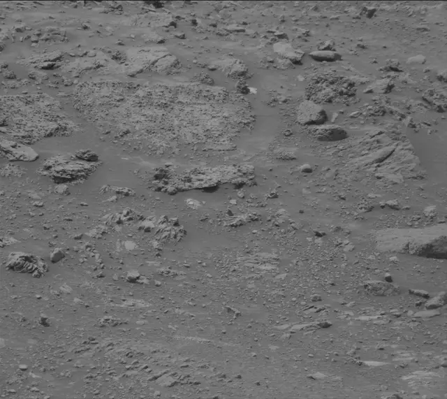 Sol 4318: Mast Camera (Mastcam)