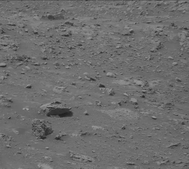 Sol 4318: Mast Camera (Mastcam)