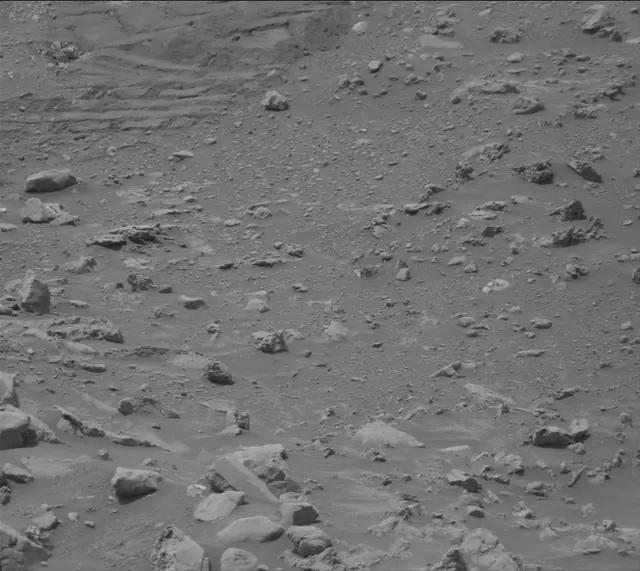 Sol 4318: Mast Camera (Mastcam)