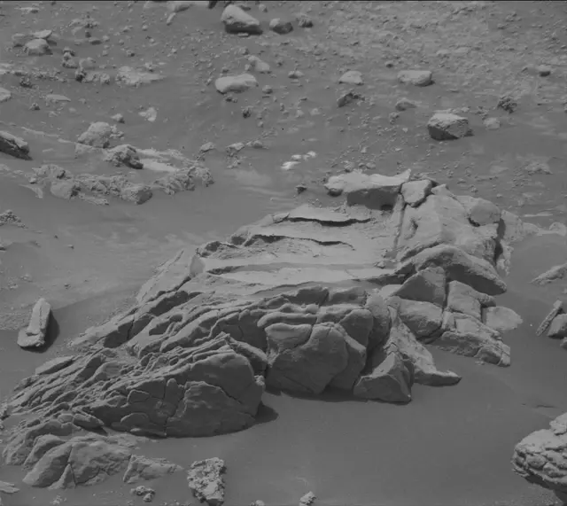 Sol 4318: Mast Camera (Mastcam)