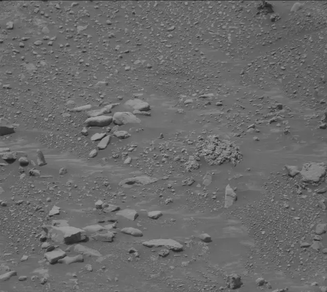 Sol 4318: Mast Camera (Mastcam)