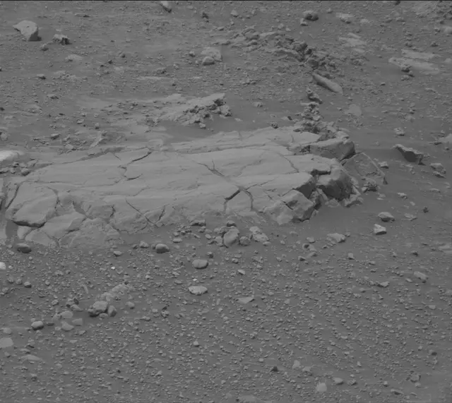 Sol 4318: Mast Camera (Mastcam)