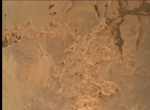 Sol 4318: Mars Hand Lens Imager (MAHLI)