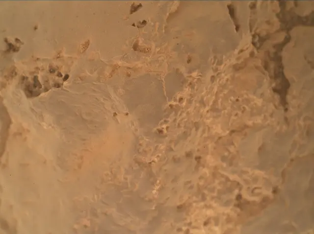 Sol 4318: Mars Hand Lens Imager (MAHLI)