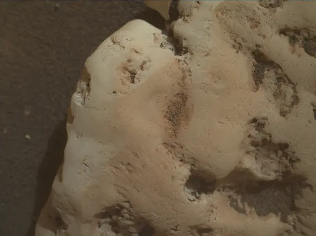 Sol 4318: Mars Hand Lens Imager (MAHLI)