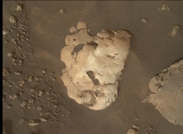 Sol 4318: Mars Hand Lens Imager (MAHLI)