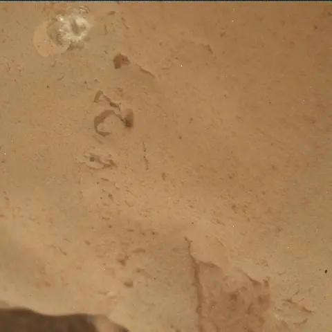 Sol 4318: Mars Hand Lens Imager (MAHLI)
