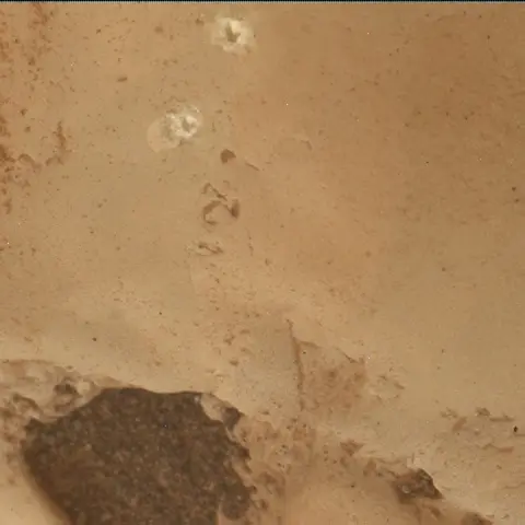 Sol 4318: Mars Hand Lens Imager (MAHLI)