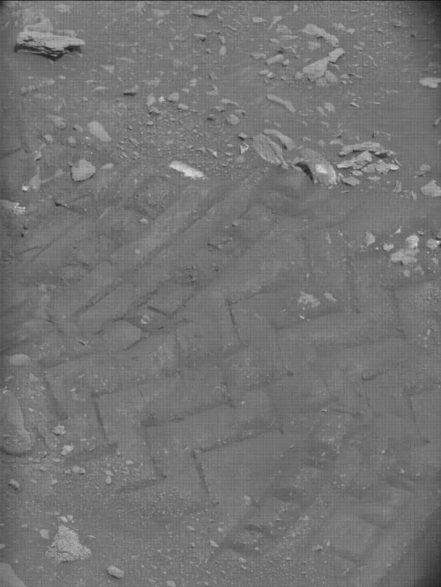 Sol 4319: Mast Camera (Mastcam)
