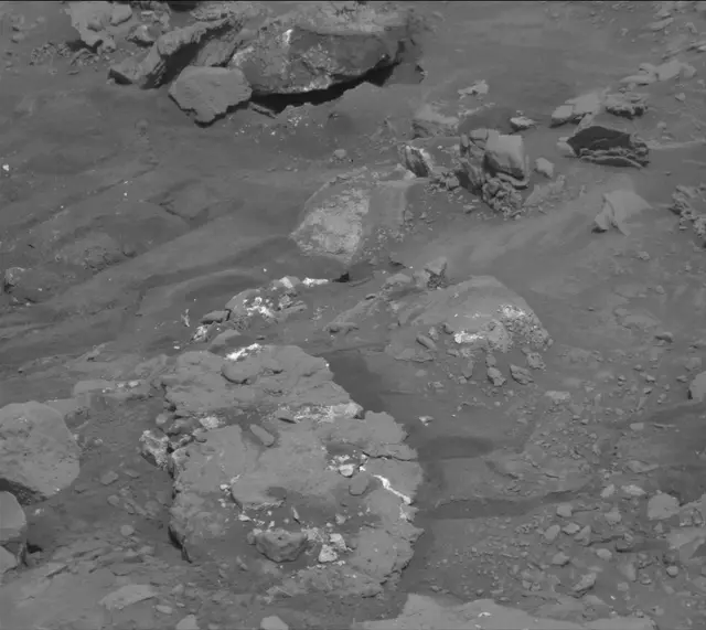 Sol 4319: Mast Camera (Mastcam)