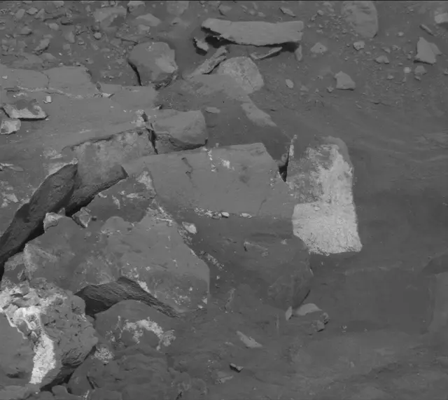 Sol 4319: Mast Camera (Mastcam)