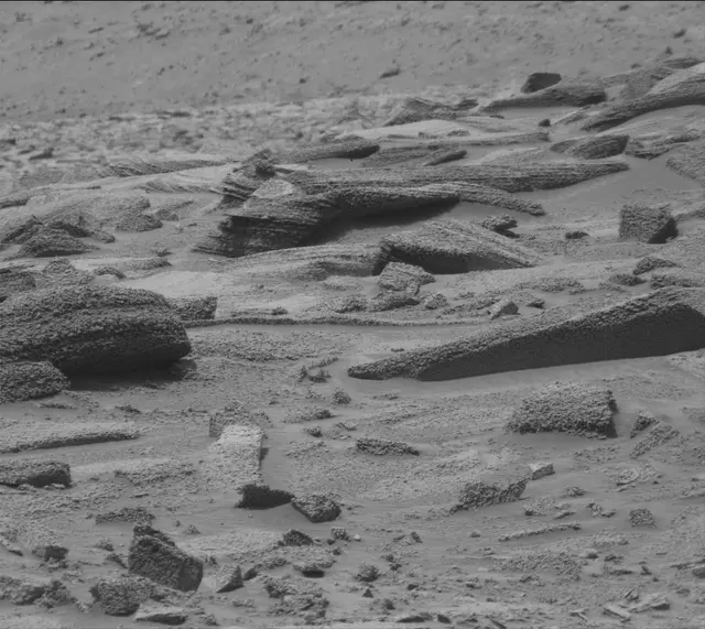 Sol 4321: Mast Camera (Mastcam)