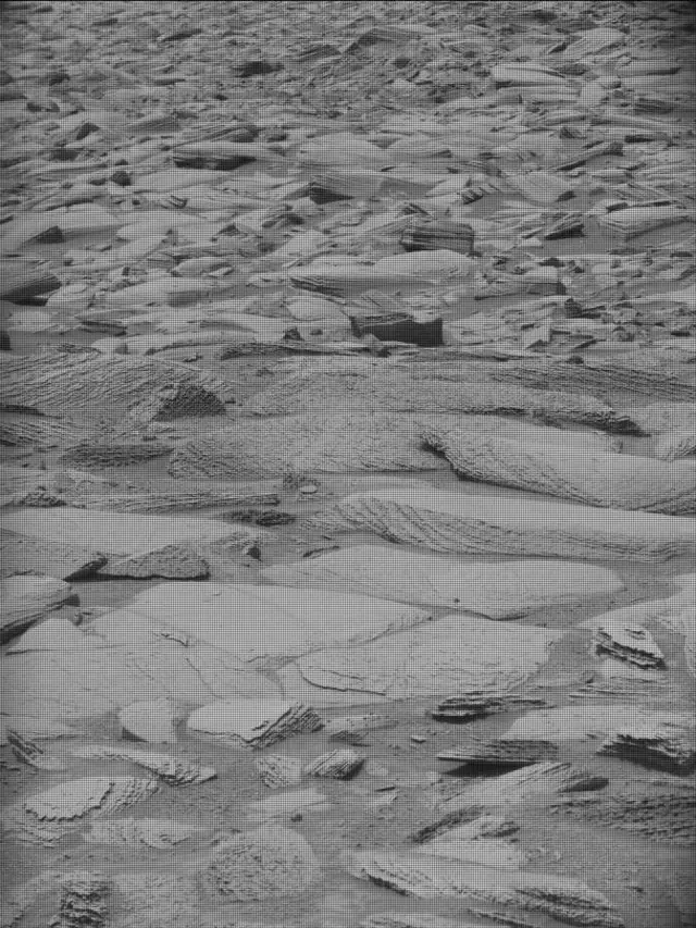 Sol 4323: Mast Camera (Mastcam)