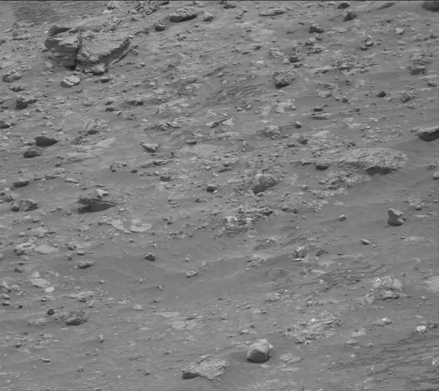 Sol 4323: Mast Camera (Mastcam)