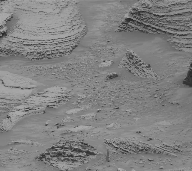 Sol 4323: Mast Camera (Mastcam)