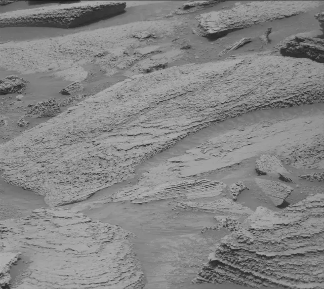 Sol 4323: Mast Camera (Mastcam)