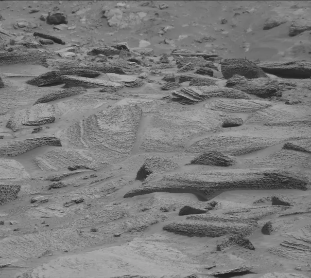 Sol 4325: Mast Camera (Mastcam)