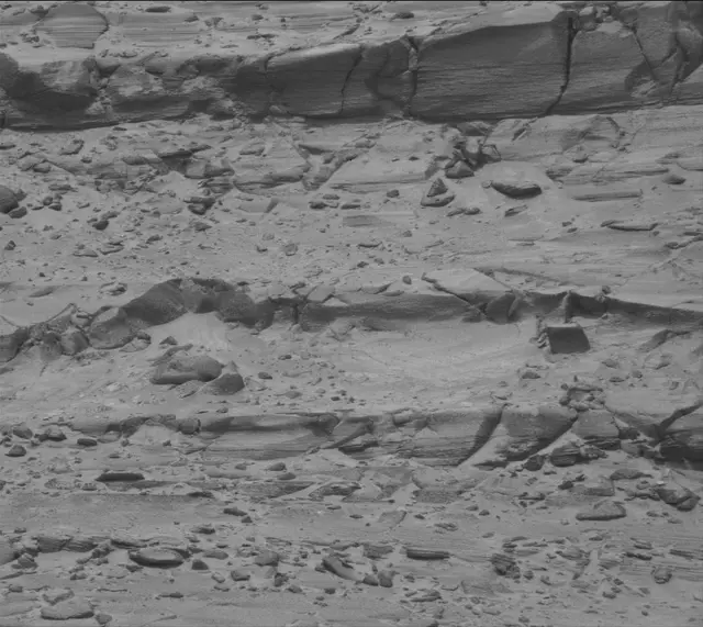 Sol 4325: Mast Camera (Mastcam)