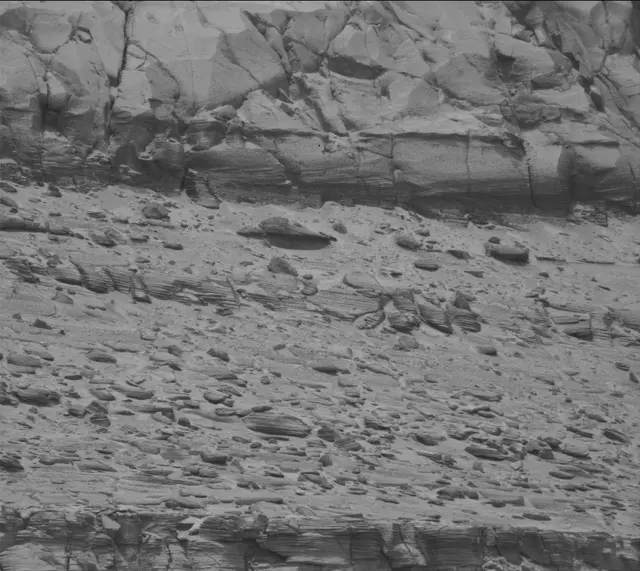 Sol 4325: Mast Camera (Mastcam)
