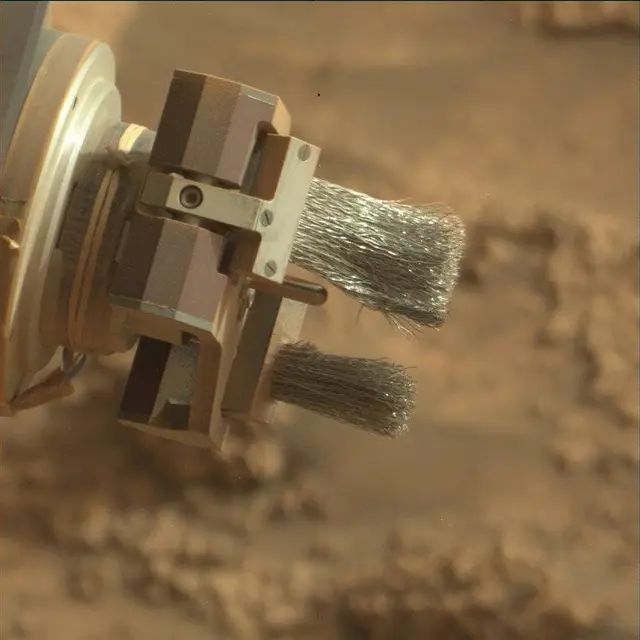 Sol 4325: Mast Camera (Mastcam)