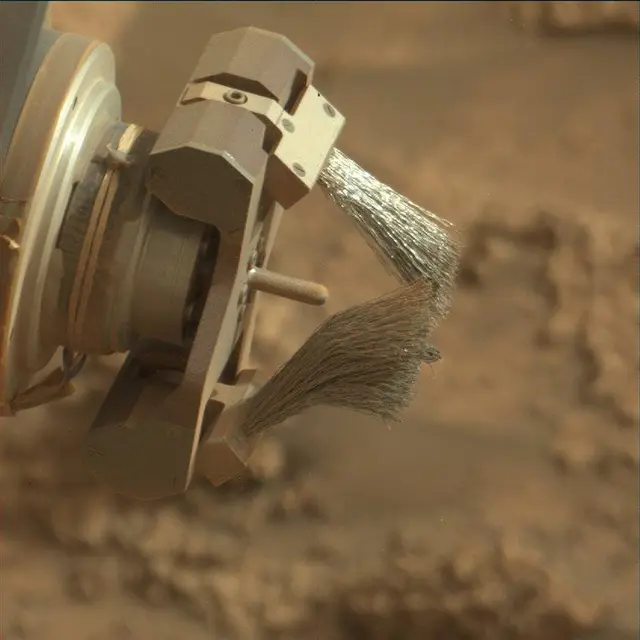 Sol 4325: Mast Camera (Mastcam)