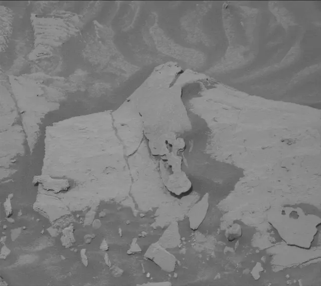 Sol 4327: Mast Camera (Mastcam)
