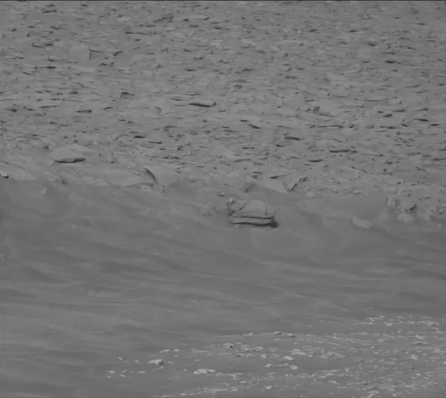 Sol 4327: Mast Camera (Mastcam)