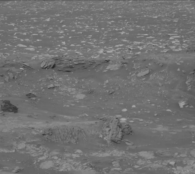 Sol 4327: Mast Camera (Mastcam)